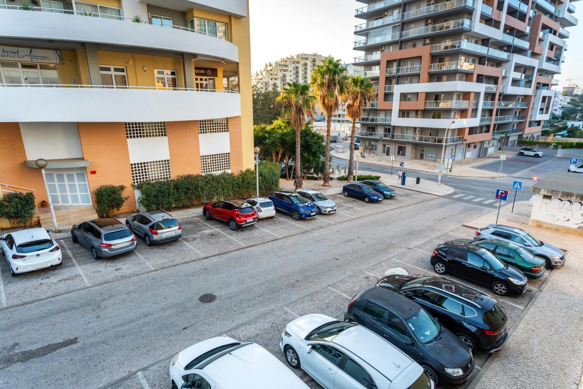 Bnb Homes Praia Da Rocha Beach Bright Apartment 50 M Away From The Ocean Portimao Exterior photo