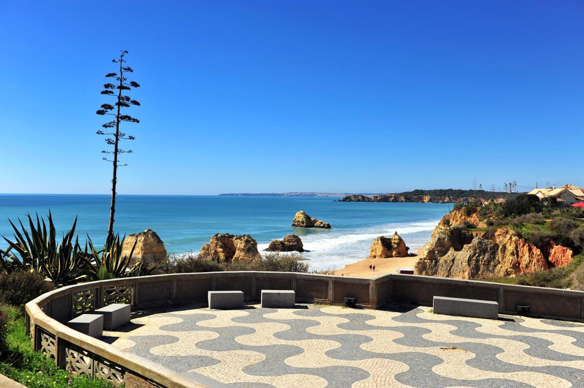 Bnb Homes Praia Da Rocha Beach Bright Apartment 50 M Away From The Ocean Portimao Exterior photo