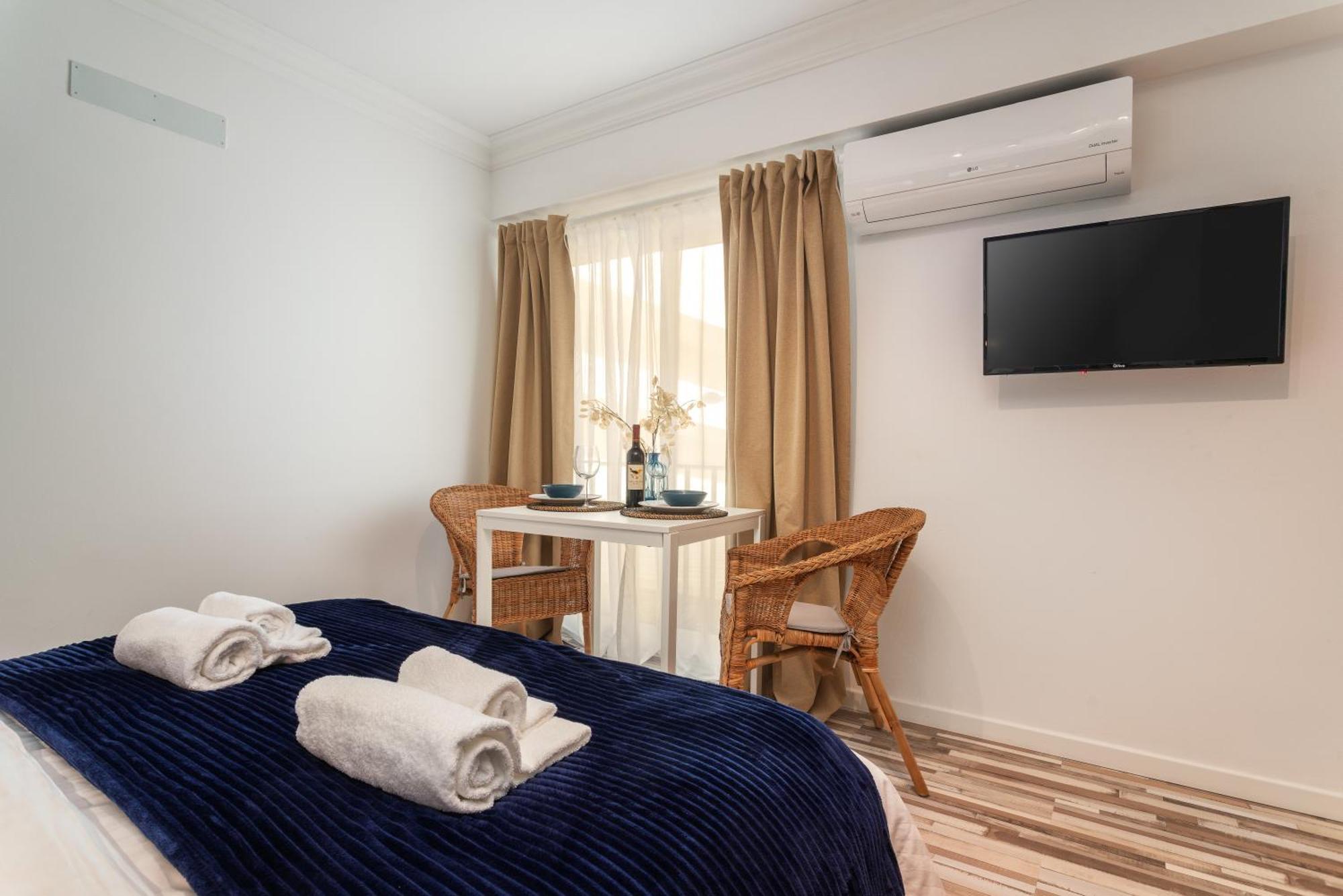 Bnb Homes Praia Da Rocha Beach Bright Apartment 50 M Away From The Ocean Portimao Exterior photo